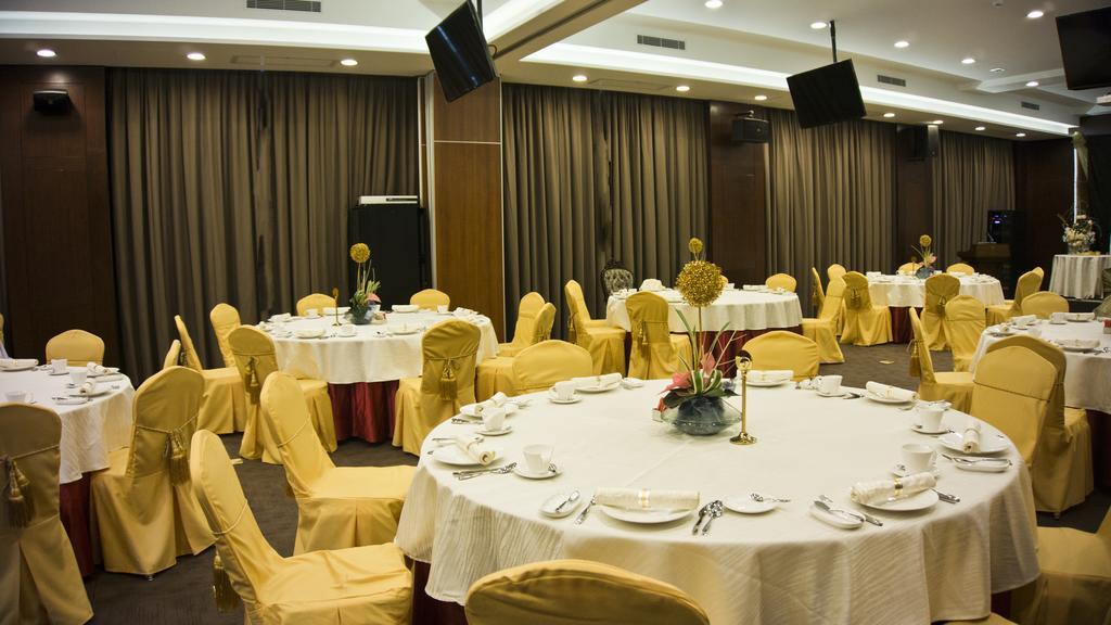 Tang Palace Hotel Аккра Екстер'єр фото